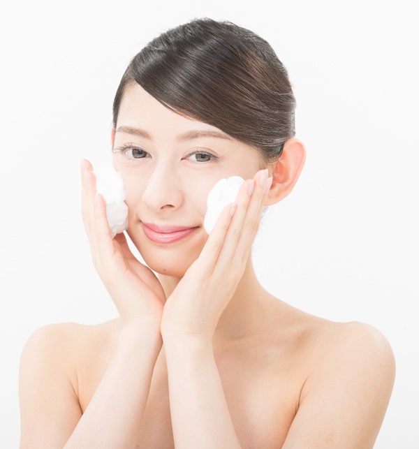 肌がきれいになる乾燥しない顔の洗い方 人気の洗顔石鹸 洗顔フォーム 洗顔ブラシ ランキング 